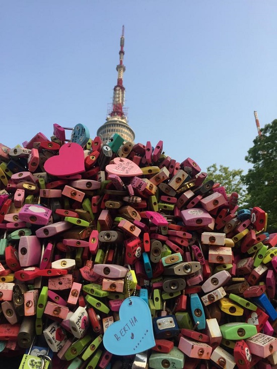 Love lock Bertha Daniel di Namsan Tower