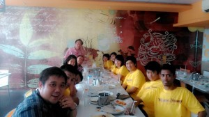 Makan bersama Youth of Christ
